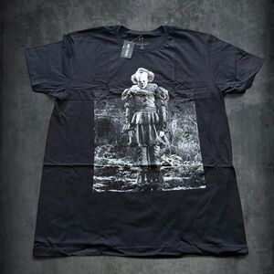 Hot-topic Men's Black T-shirt